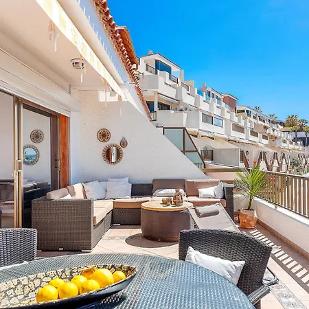 Apartment With Stunning View By Dream Homes Tenerife