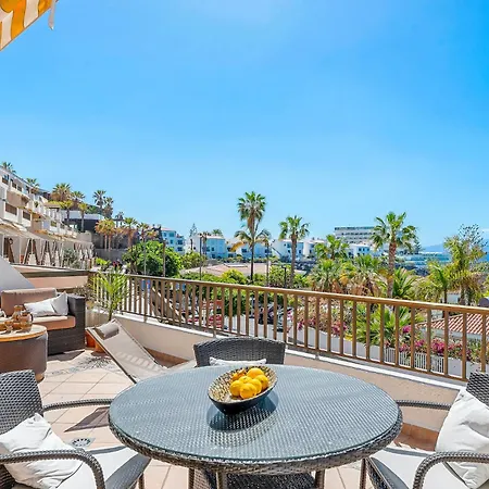 Apartment With Stunning View By Dream Homes Tenerife *