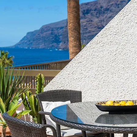 Apartment With Stunning View By Dream Homes Tenerife Puerto de Santiago (Tenerife)